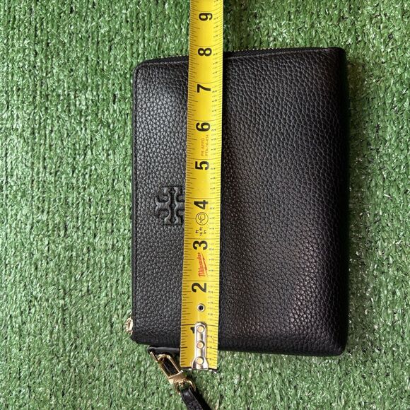 Tory Burch Thea Large Zip Pouch Black Wristlet Wallet Leather - Picture 4 of 6